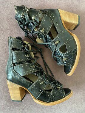 Freebird Brandy Black Snake Multi Heeled Sandal - Size 8